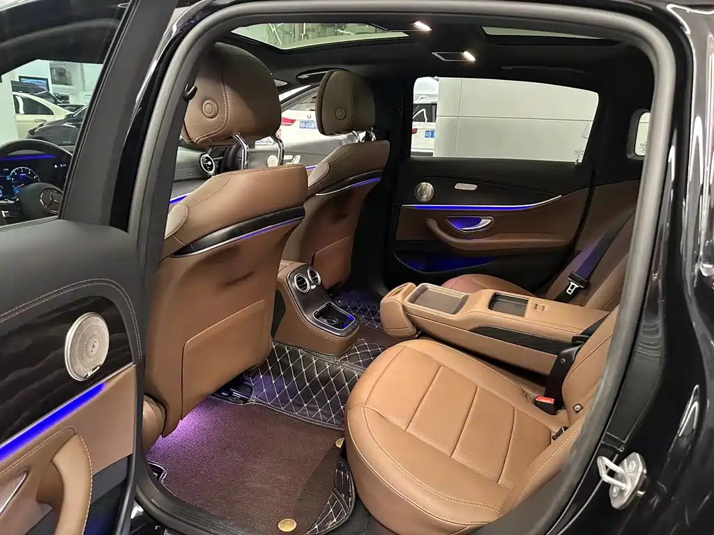 Mercedes E-Class 2021 E 300 L sporty and stylish купить на сайте DeffCars