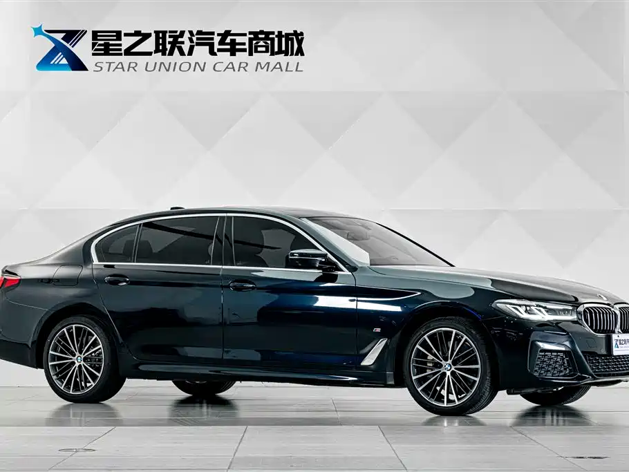 BMW 5 Series 2023 530Li Leading M Sports Package купить на сайте DeffCars
