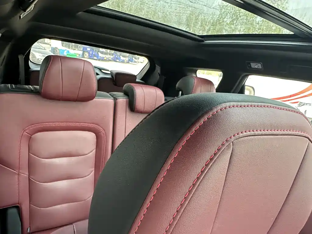 Jietu X70 PLUS 2023 model 1.5T DCT Ziqiang PRO+ 7 seats купить на сайте DeffCars