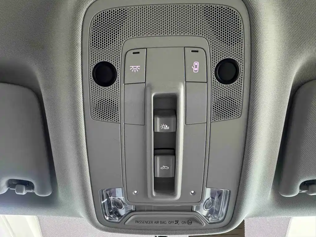Audi Q3 2022 35 TFSI Fashionable and Dynamic купить на сайте DeffCars