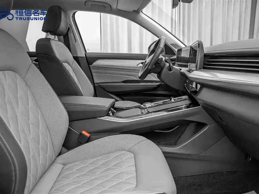Lanxun 2023 380TSI four-wheel drive R-Line cruise version купить на сайте DeffCars