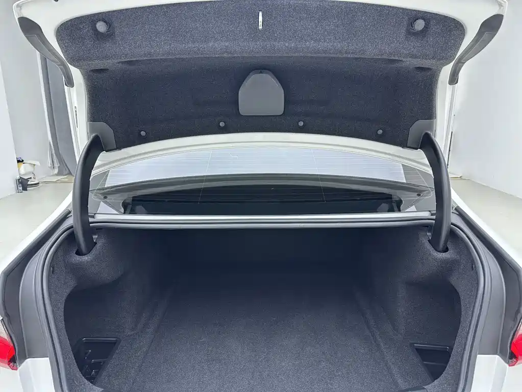 BMW 3 Series 2022 320Li M Sports Package купить на сайте DeffCars