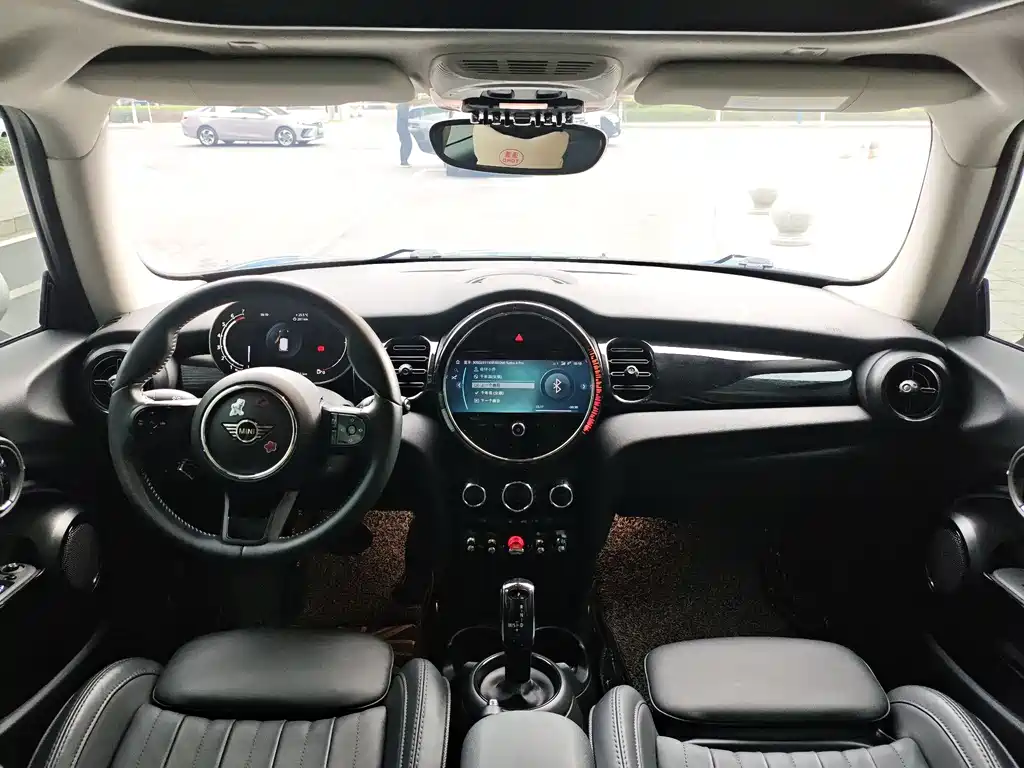 MINI 2022 1.5T COOPER Artist купить на сайте DeffCars