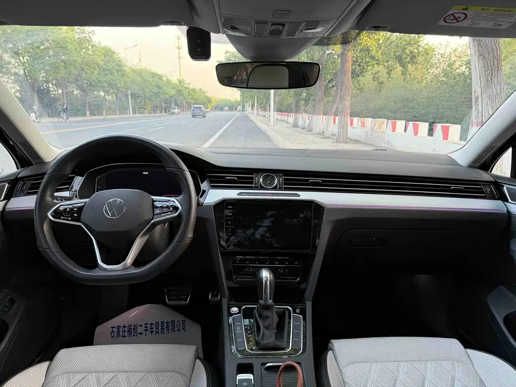 Magotan 2024 model 2 million public model 330TSI DSG luxury model купить на сайте DeffCars