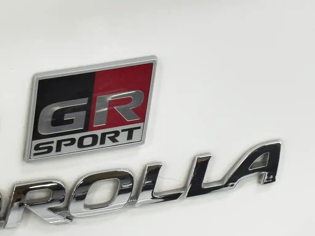 Corolla 2021 TNGA 1.5L CVT GR SPORT sports version купить на сайте DeffCars