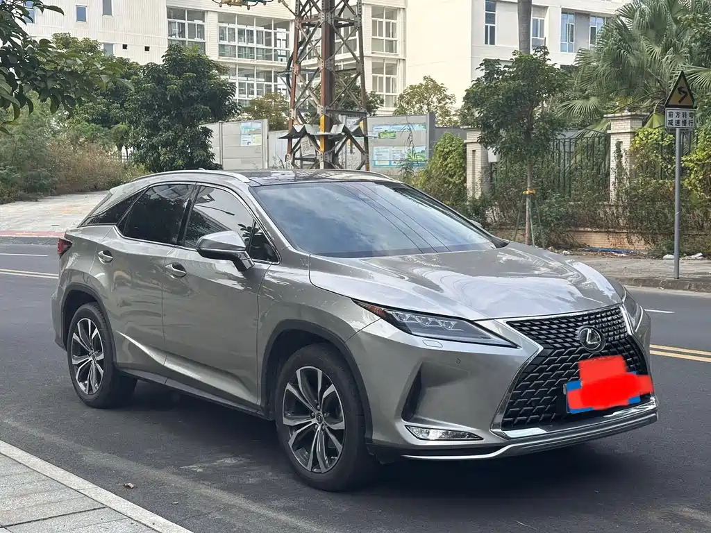 Lexus RX 2020 facelift 300 four-wheel drive elegant version купить на сайте DeffCars