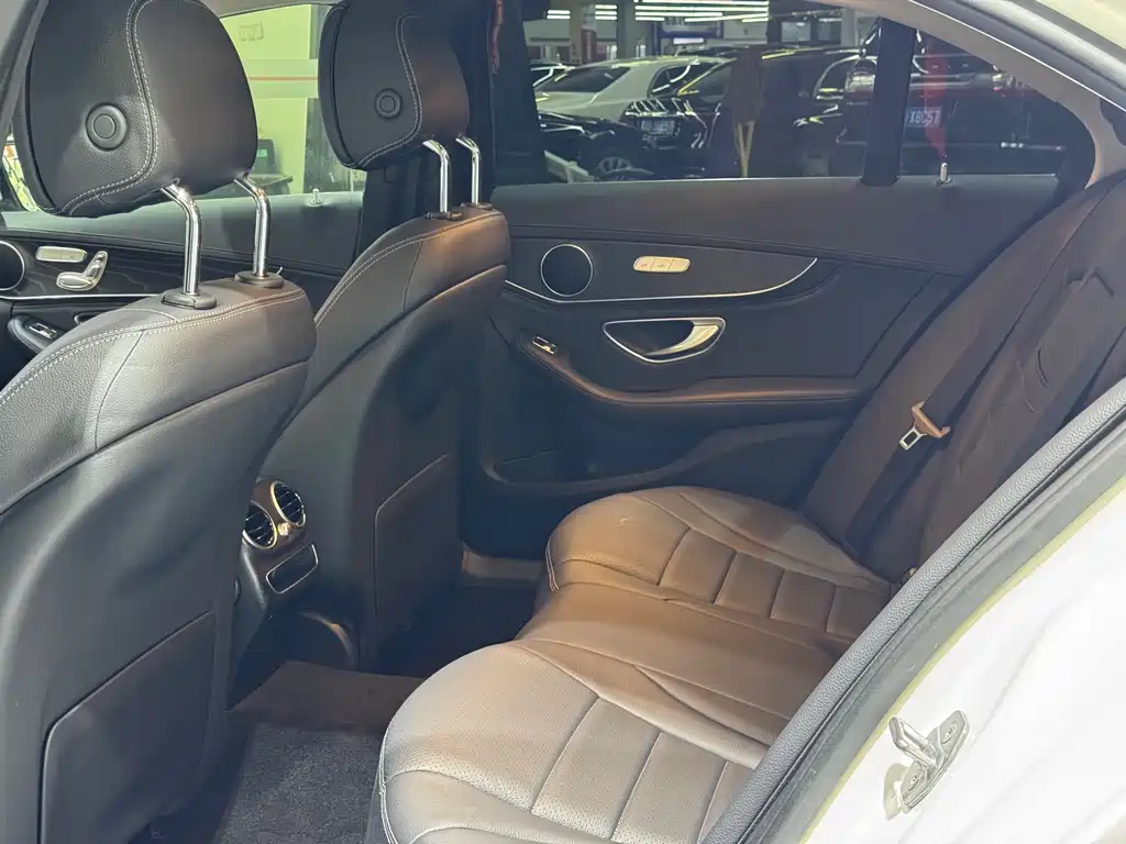Mercedes-Benz C-Class 2019 facelift C 260 L sports version купить на сайте DeffCars