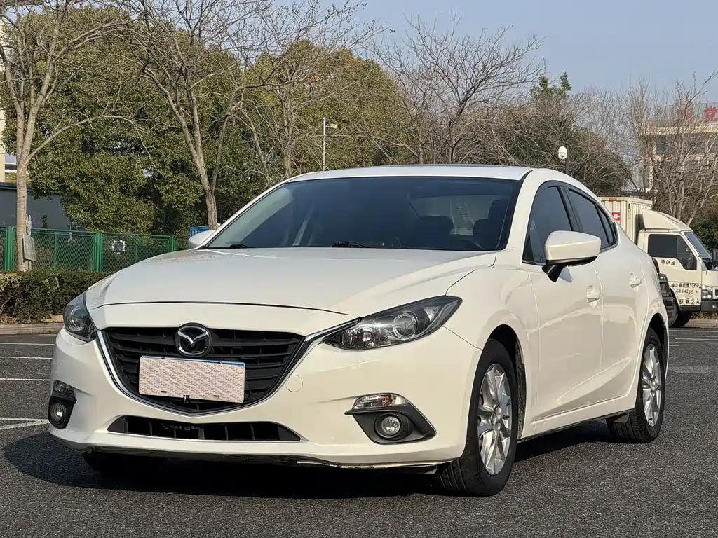 Mazda3 Angkesela 2014 sedan 1.5L automatic luxury model купить на сайте DeffCars