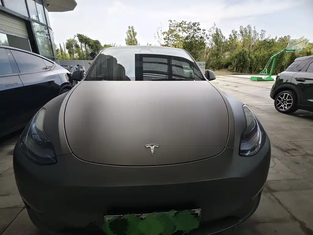 Model Y 2024 long-range all-wheel drive version купить на сайте DeffCars