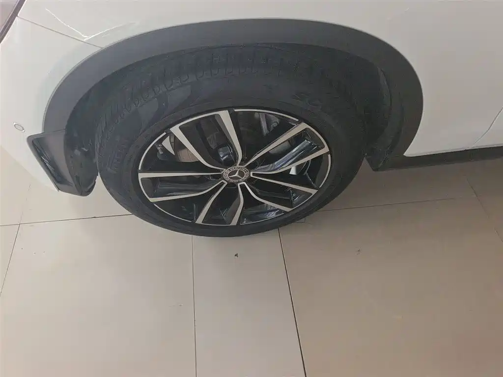 Mercedes-Benz GLC 2022 facelift GLC 260 L 4MATIC luxury model купить на сайте DeffCars