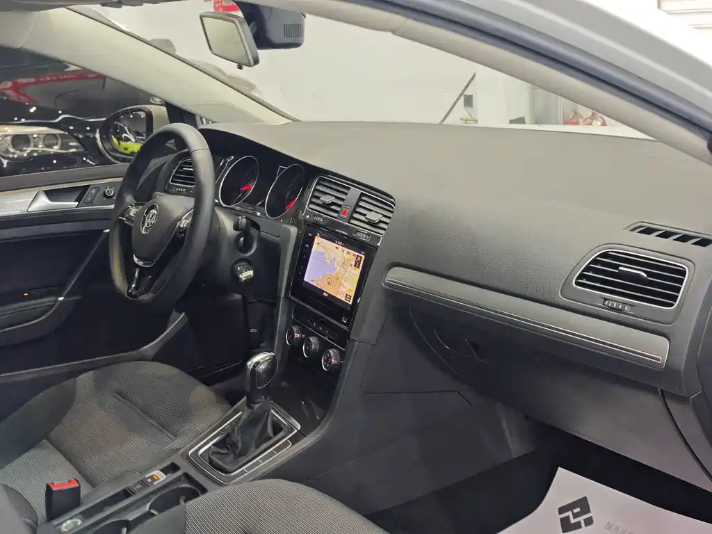 Golf 2020 280TSI DSG comfort model купить на сайте DeffCars