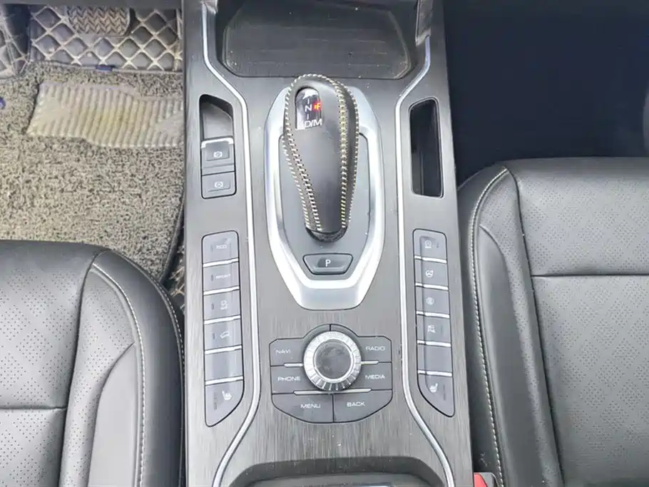 Weipai VV6 2020 2.0T 2WD Intelligent Protection+ купить на сайте DeffCars