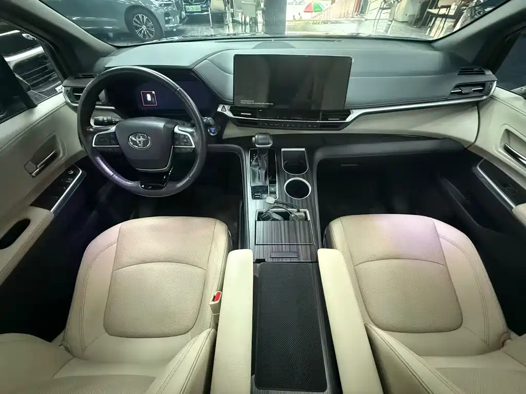 SIENNA 2021 2.5L Hybrid Extreme Edition купить на сайте DeffCars