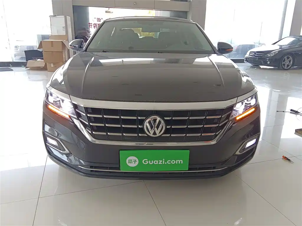 Passat 2019 330TSI Deluxe Edition National VI купить на сайте DeffCars