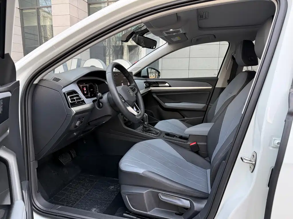 Lavida 2023 facelift 1.5L automatic 5 million version купить на сайте DeffCars