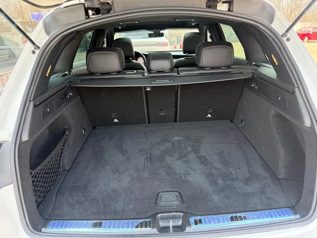 Mercedes-Benz GLC 2022 facelift three GLC 260 L 4MATIC dynamic type купить на сайте DeffCars