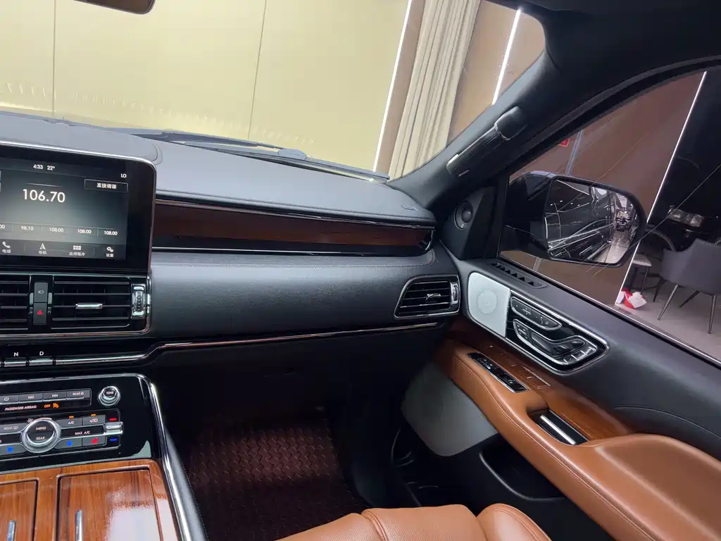 Navigator 2018 3.5T Honor Edition National V купить на сайте DeffCars