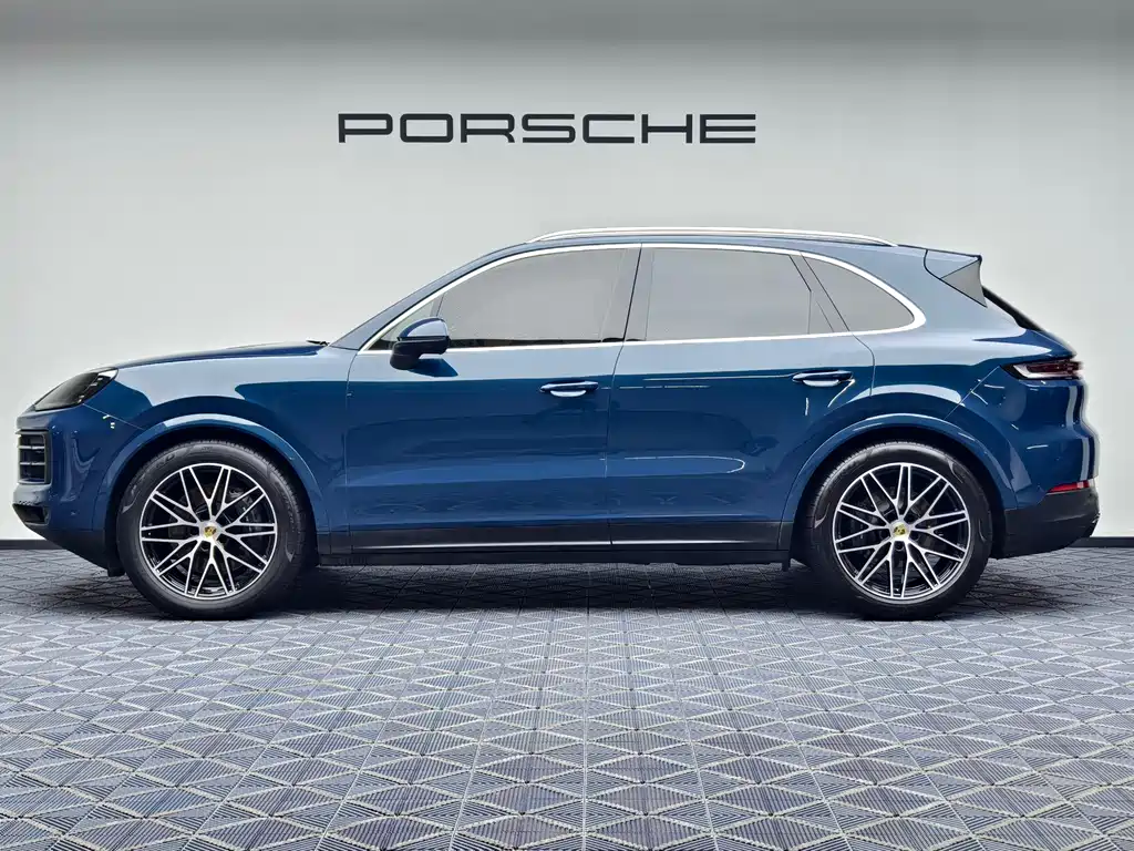 Cayenne 2024 Cayenne 3.0T купить на сайте DeffCars