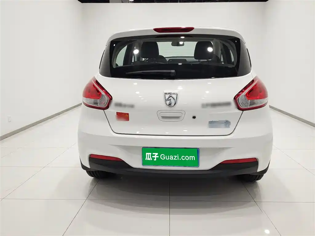 Baojun 310 2016 1.2L manual comfort model купить на сайте DeffCars
