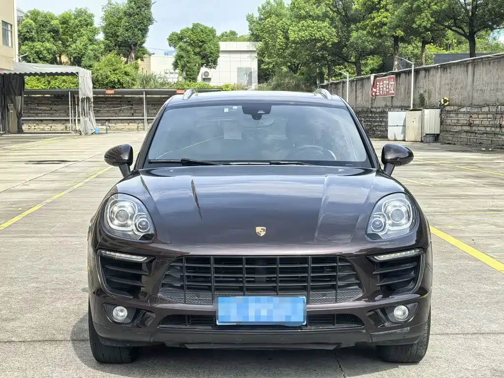 Macan 2017 Macan 2.0T купить на сайте DeffCars
