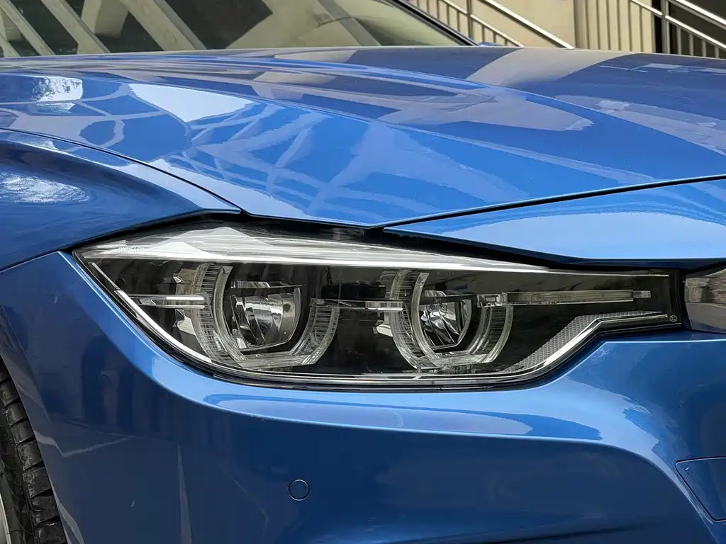 BMW 3 Series 2018 320Li Leading M Sports Package купить на сайте DeffCars