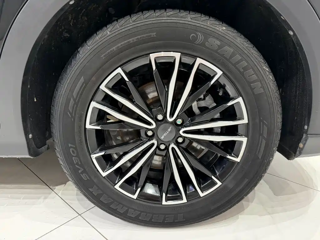 Jietu X70 PLUS 2022 model 1.5T CVT mountain 7 seats купить на сайте DeffCars