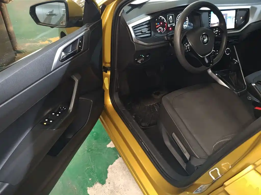 Polo 2019 Plus 1.5L Automatic Panoramic Enjoyment Edition купить на сайте DeffCars