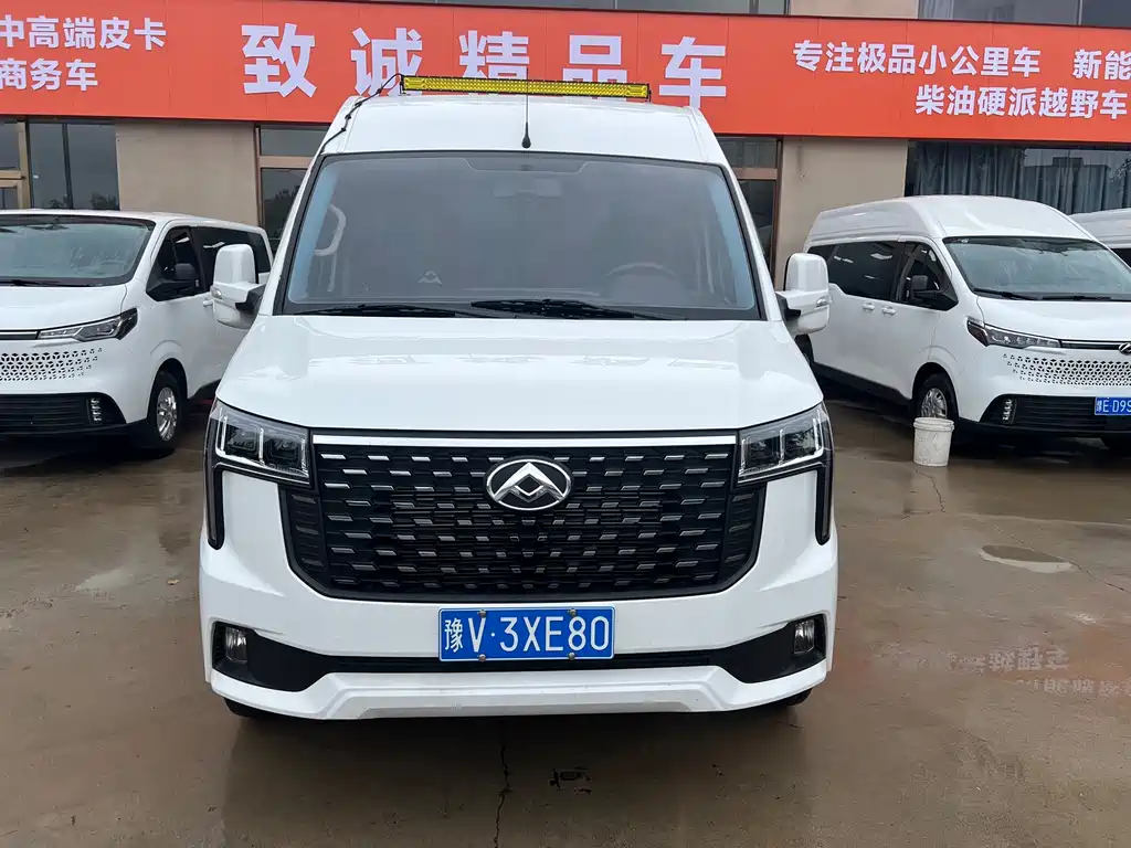 Xintu V80 2025 PRO Aoyuntong 2.0T automatic long axis mid-roof 6/7/8/9 seats купить на сайте DeffCars