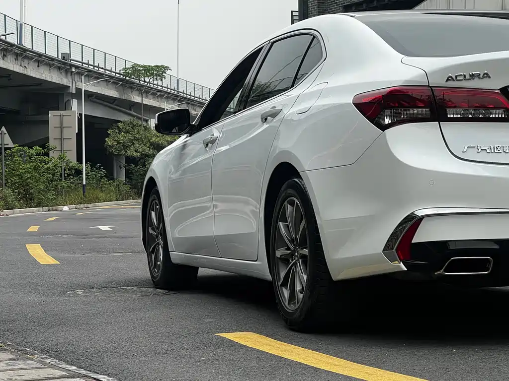 Acura TLX-L 2018 2.4L Enjoy Edition купить на сайте DeffCars