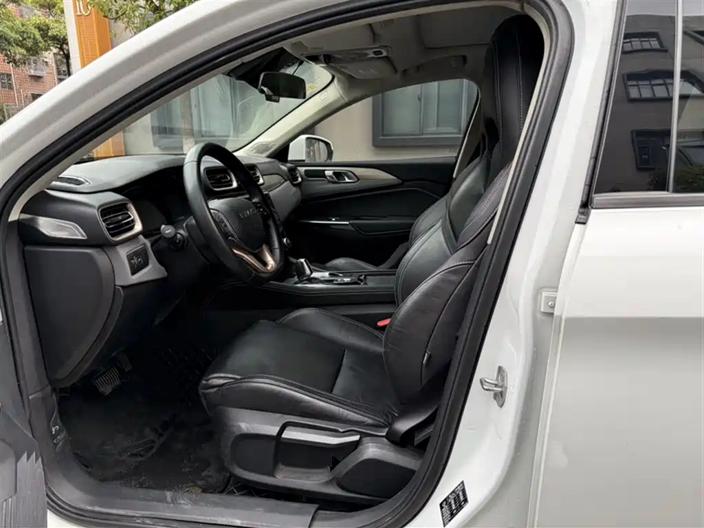 Lynk & Co 03 2018 1.5TD DCT version National V купить на сайте DeffCars