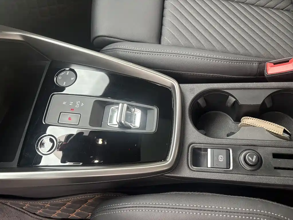 Audi A3 2022 A3L Limousine 35 TFSI Fashionable and Elegant купить на сайте DeffCars