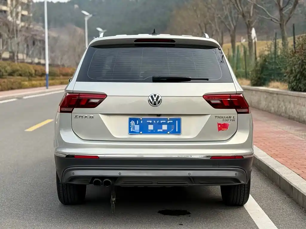 Tiguan L 2018 330TSI automatic two-wheel drive luxury version купить на сайте DeffCars