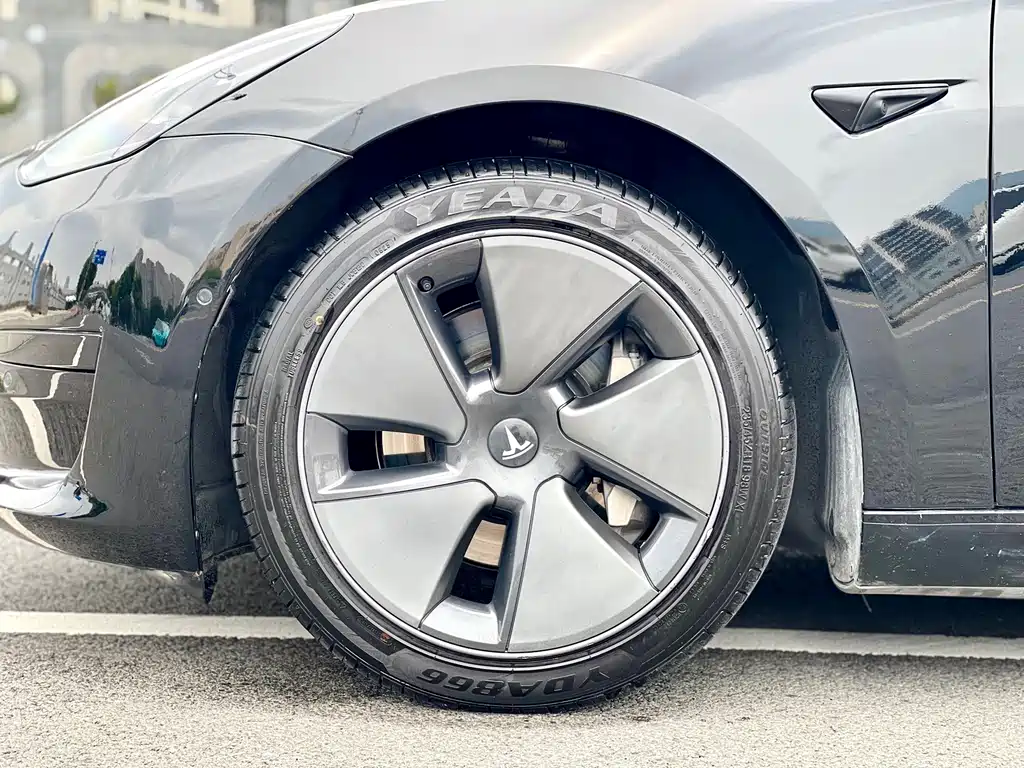 Model 3 2022 rear-wheel drive version купить на сайте DeffCars
