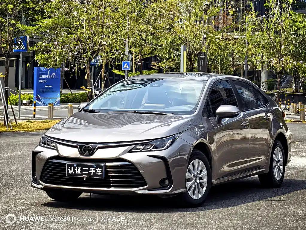 Corolla 2019 1.2T S-CVT GL-i Deluxe Edition купить на сайте DeffCars