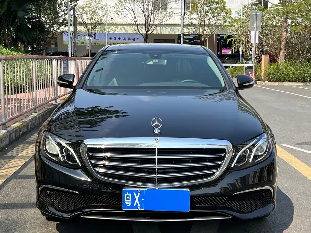 Mercedes-Benz E-Class 2016 E 200 L купить на сайте DeffCars