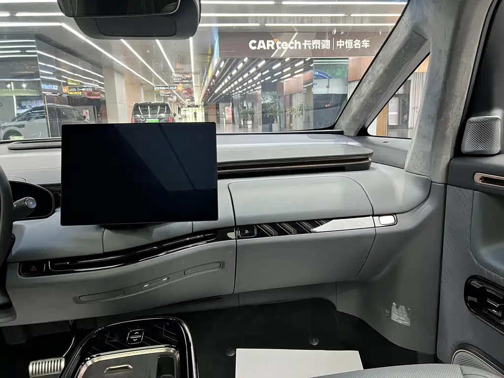 ZEEKR MIX 2025 smart driving version купить на сайте DeffCars