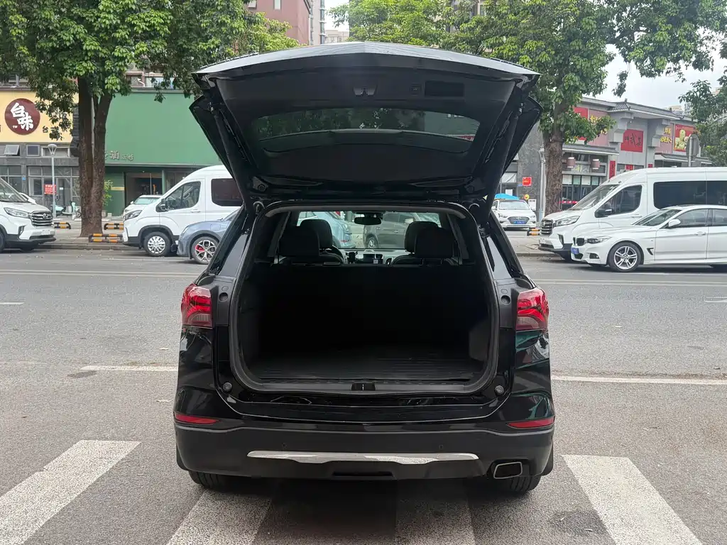 Explorer 2021 535T Yujie Edition купить на сайте DeffCars