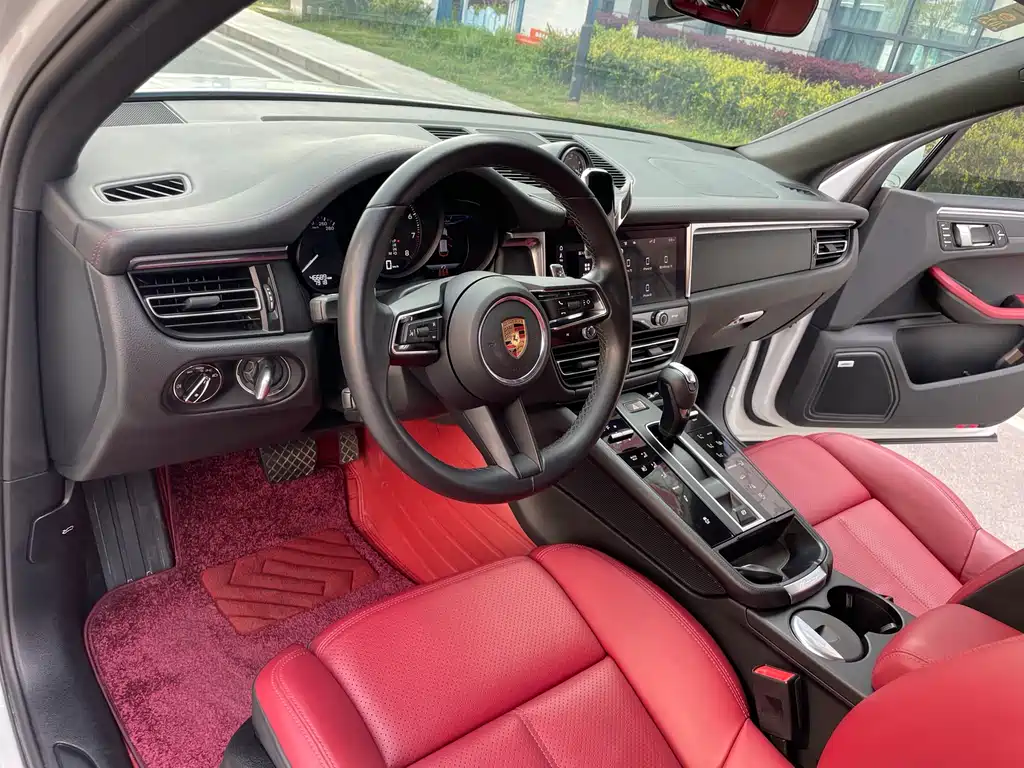 Macan 2023 Macan 2.0T купить на сайте DeffCars