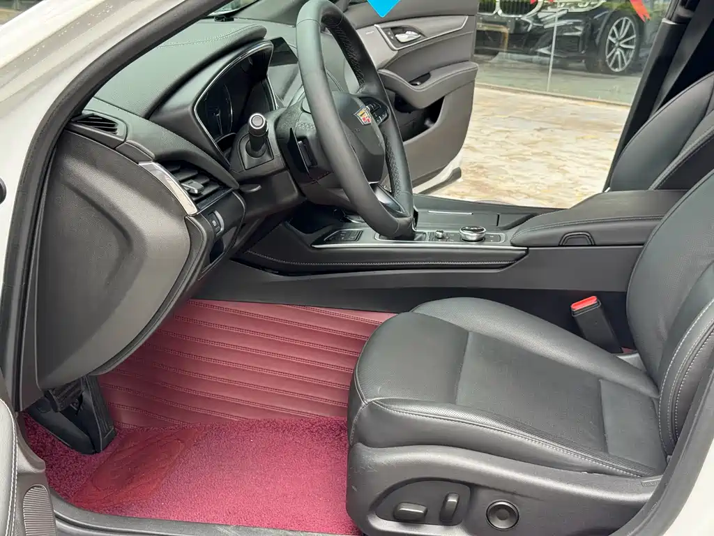 Cadillac CT5 2022 28T luxury model купить на сайте DeffCars