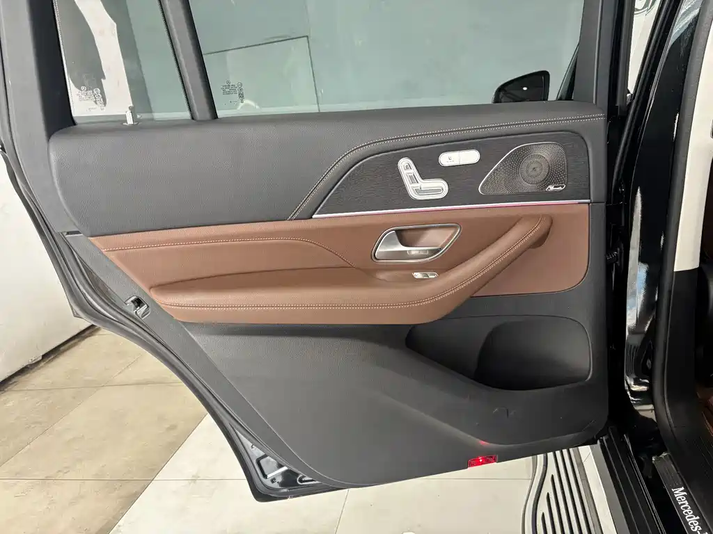 Mercedes-Benz GLS 2024 GLS 450 4MATIC Fashion Model купить на сайте DeffCars