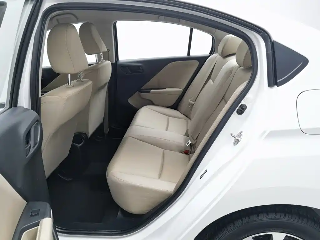 Fengfan 2017 1.5L manual comfort version купить на сайте DeffCars