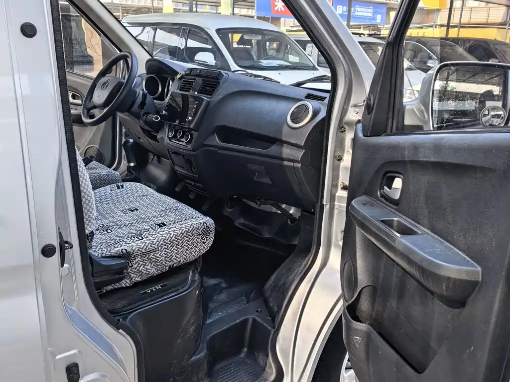 Changan Ruixing M60 2023 1.5L GDI comfort bus 6/7 seats купить на сайте DeffCars