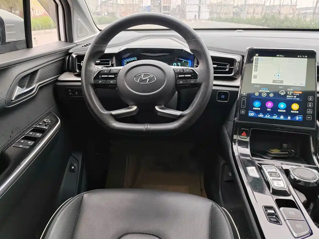 Kustu 2021 270TGDi Premium Edition LUX купить на сайте DeffCars