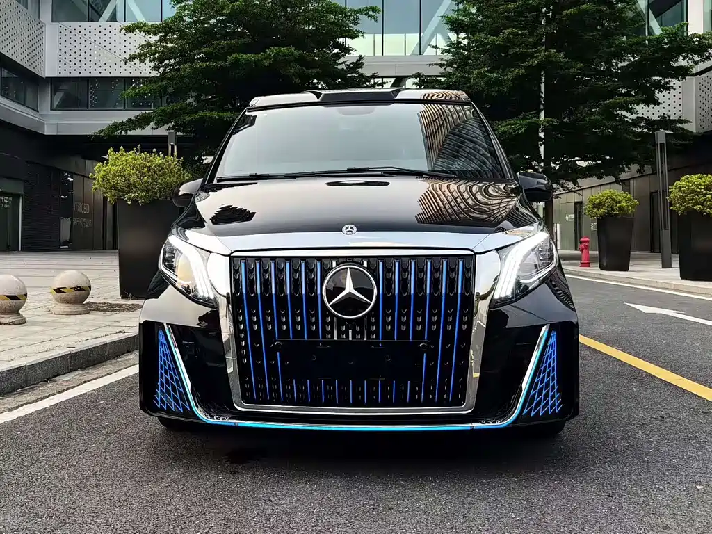 Vito 2018 2.0T Business Edition National VI купить на сайте DeffCars