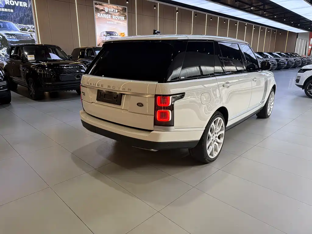 Range Rover 2022 3.0 L6 400PS Honor Creation Extended Edition купить на сайте DeffCars