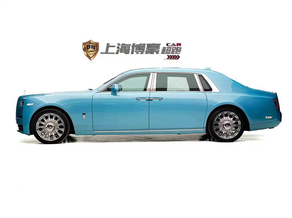 Phantom 2018 6.7T long wheelbase version купить на сайте DeffCars