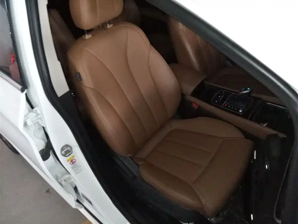 Song MAX 2019 1.5T automatic smart connected Ruiyi sunroof type 6 seats National V купить на сайте DeffCars