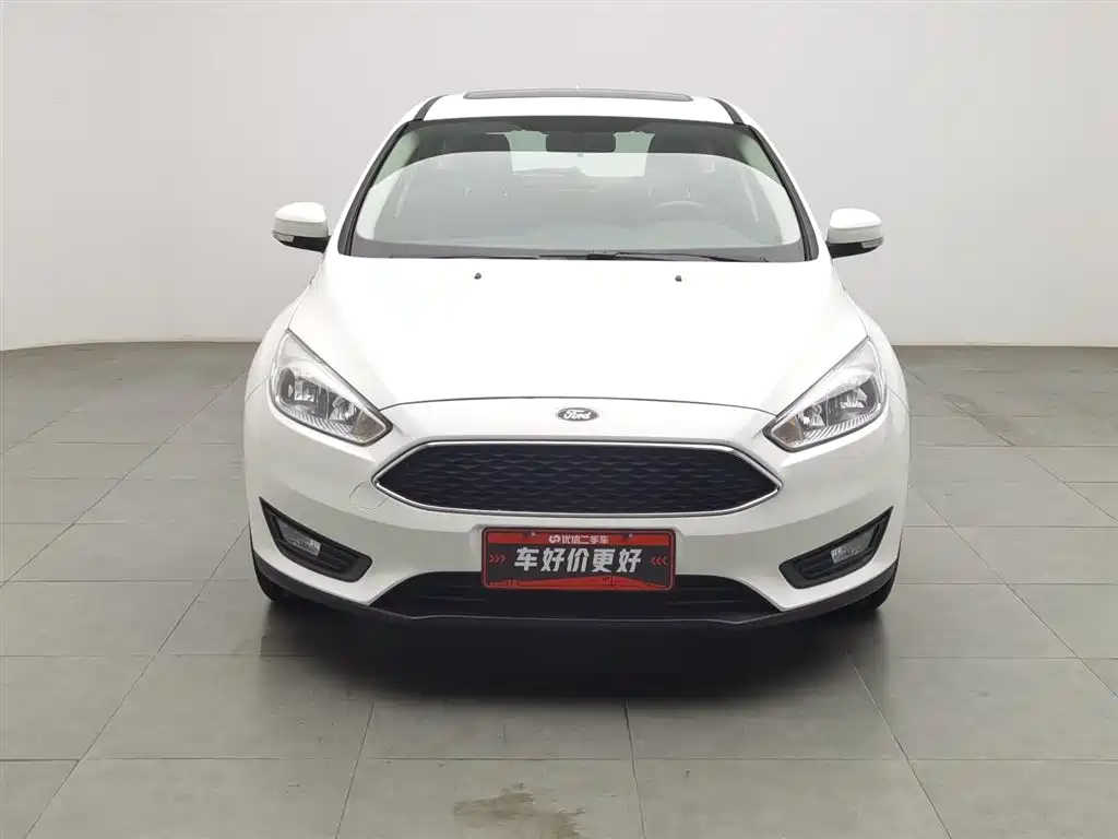 Focus 2018 hatchback classic 1.6L automatic stylish smart mobility version купить на сайте DeffCars