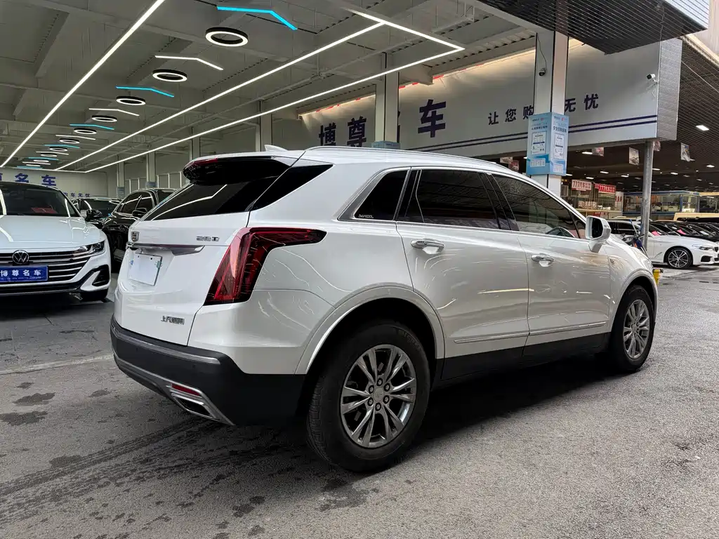 Cadillac XT5 2021 2.0T two-wheel drive luxury model купить на сайте DeffCars