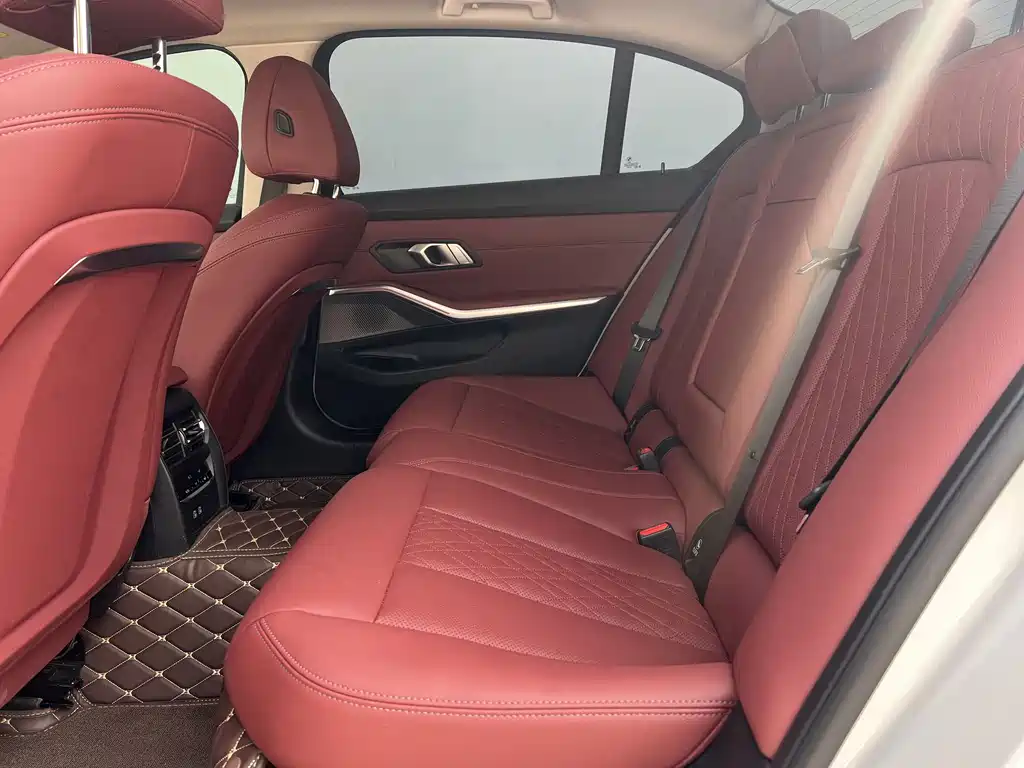 BMW 3 Series 2025 325Li M Sports Package купить на сайте DeffCars